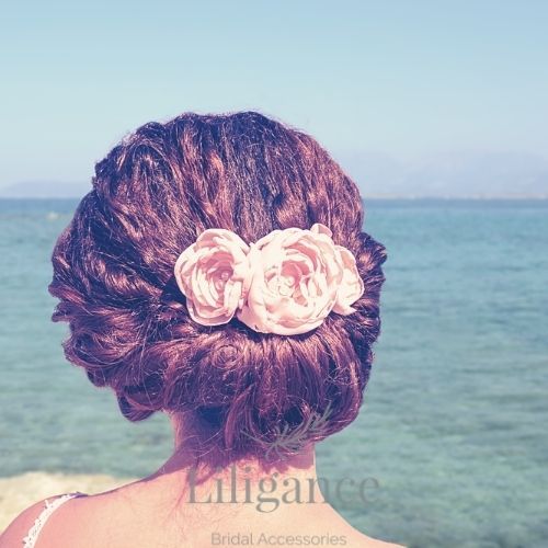 Vivian Blush Flower Hair Comb